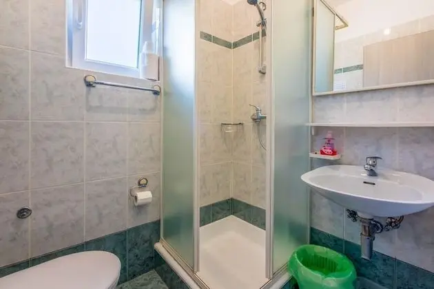 Apart Daire (Colorful - modern Apartments - A6 zel)