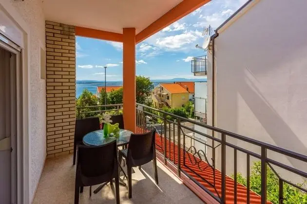 Apart Daire (Colorful - modern Apartments - A6 zel)
