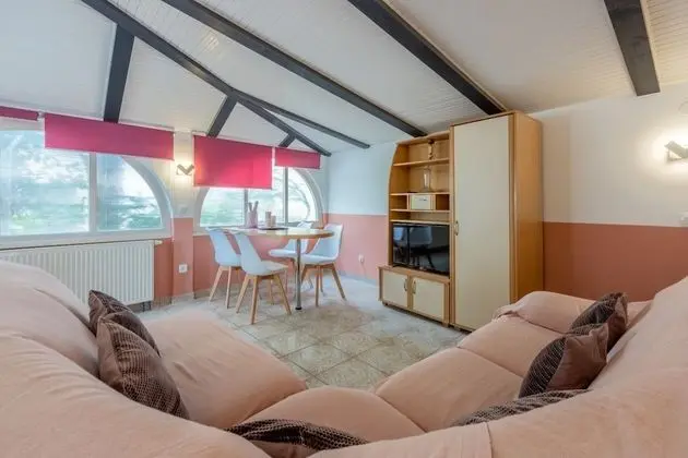 Apart Daire (Colorful - modern Apartments - A7 roz)