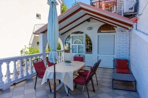 Apart Daire (Colorful - modern Apartments - A7 roz)