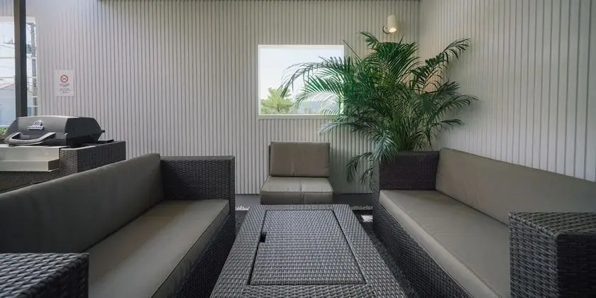 Luxury Villa (Forest)