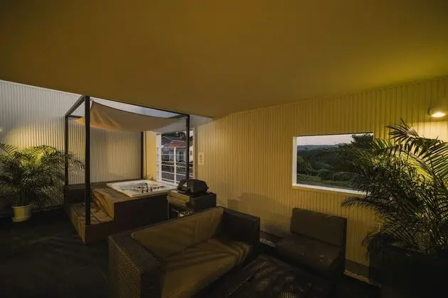 Luxury Villa (Japanesque)