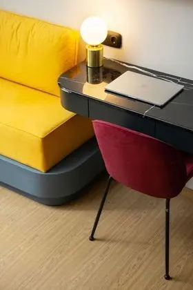 Business Economy Room