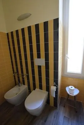 Üç Kişilik Oda, Balkon, Şehir Manzaralı