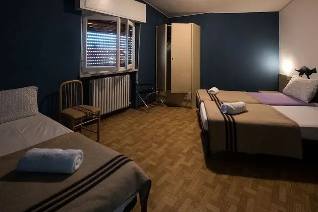 Ortak Ranzalı Oda, Karma Ranzalı Oda, Sigara İçilmez