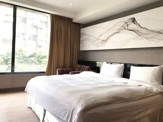 Deluxe Tek Büyük Yataklı Oda