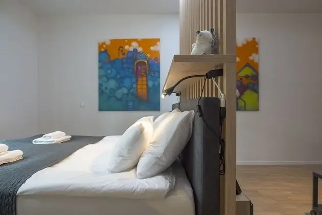 Exclusive Stüdyo Süit