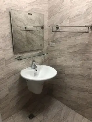 Deluxe Tek Büyük Yataklı Oda, 1 Çift Kişilik Yatak, Sigara İçilmez, Avlu Manzaralı