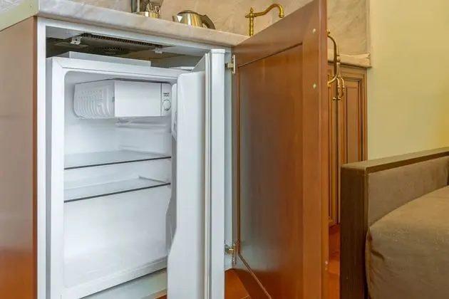 Stüdyo, 1 Çift Kişilik Yatak ve Çekyat, Küçük Mutfak (Serov)