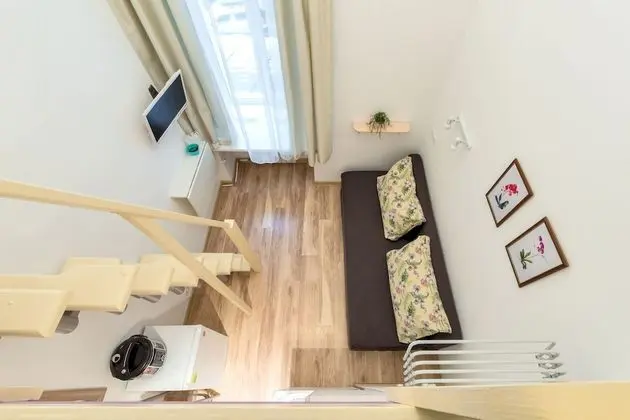 Classic Stüdyo, 1 Büyük (Queen) Boy Yatak ve Çekyat, Küçük Mutfak