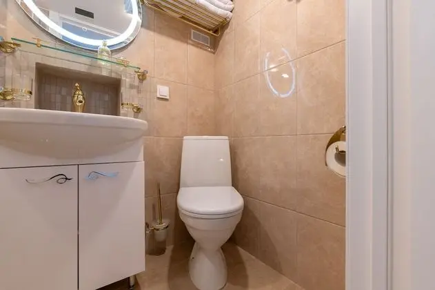 Design Apart Daire, 2 Büyük (Queen) Boy Yatak, Küçük Mutfak (Flower Living Room)