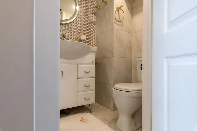 Design Stüdyo, 1 Büyük (Queen) Boy Yatak ve Çekyat, Küçük Mutfak (Green Living Room)