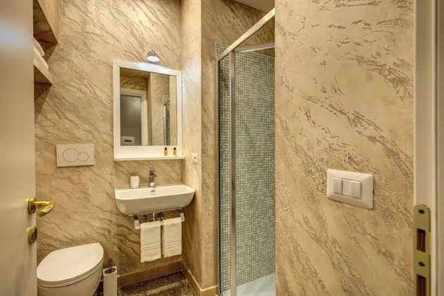 Deluxe Oda, Sigara İçilmez