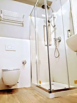 Tek Büyük Yataklı Oda, Sigara İçilmez