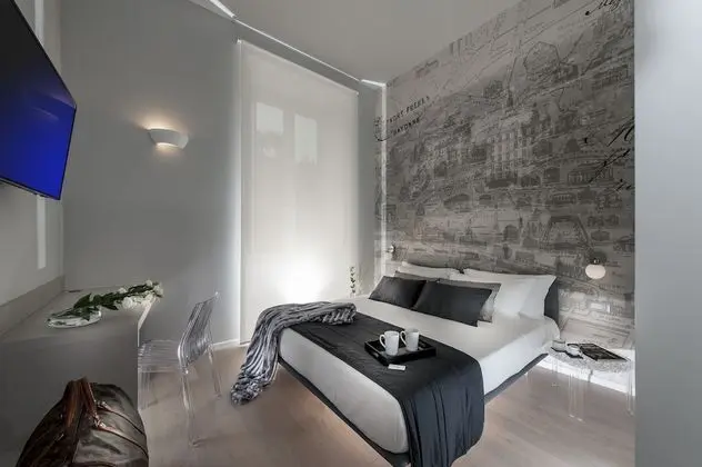 Deluxe Tek Büyük Yataklı Oda