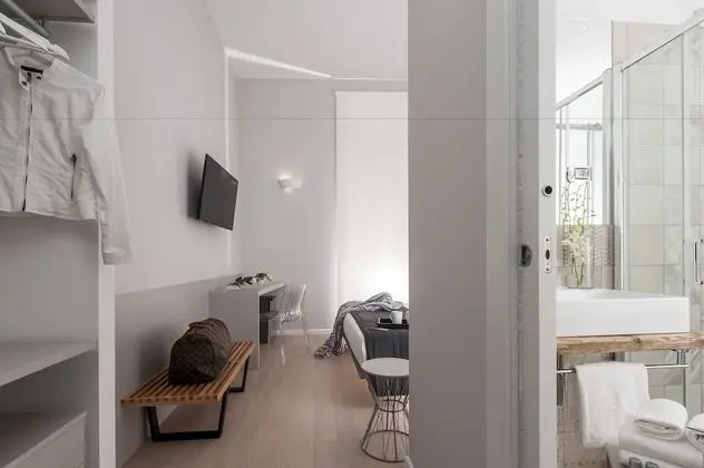 Deluxe Tek Büyük Yataklı Oda