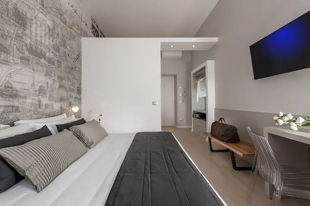 Deluxe Tek Büyük Yataklı Oda