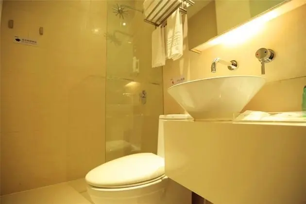 Deluxe Tek Büyük Yataklı Oda, 1 En Büyük (King) Boy Yatak, Banyolu/Duşlu