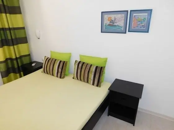 Apart Daire (Coloured - apartments on island - A2 )