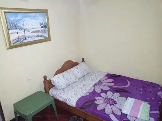 Economy Tek Büyük Yataklı Oda, 3 Yatak Odası, Özel Banyo
