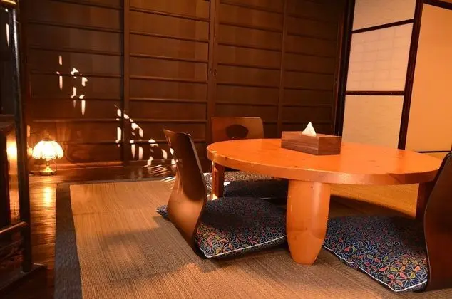 Traditional Oda, Ortak Banyo (Japanese Style, A )
