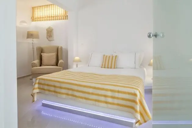 Colours Residence, Outdoor Jetted Tub