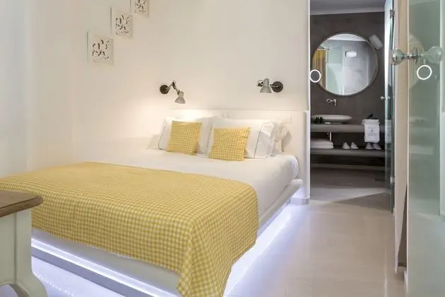 Colours Residence, Outdoor Jetted Tub