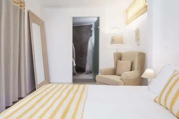 Colours Residence, Outdoor Jetted Tub