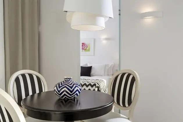 Colours Residence, Outdoor Jetted Tub