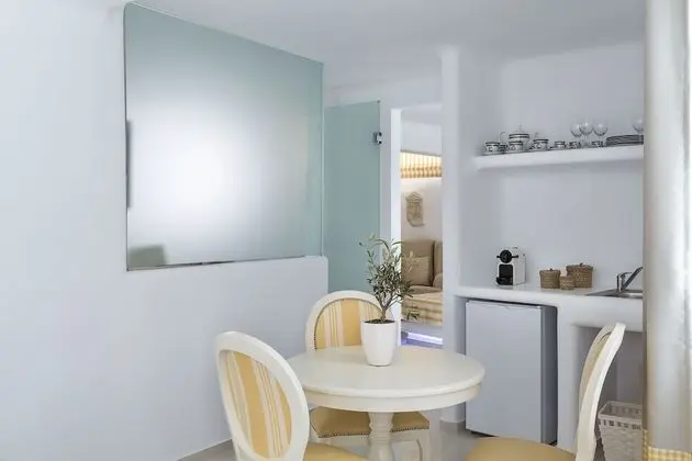 Colours Residence, Outdoor Jetted Tub