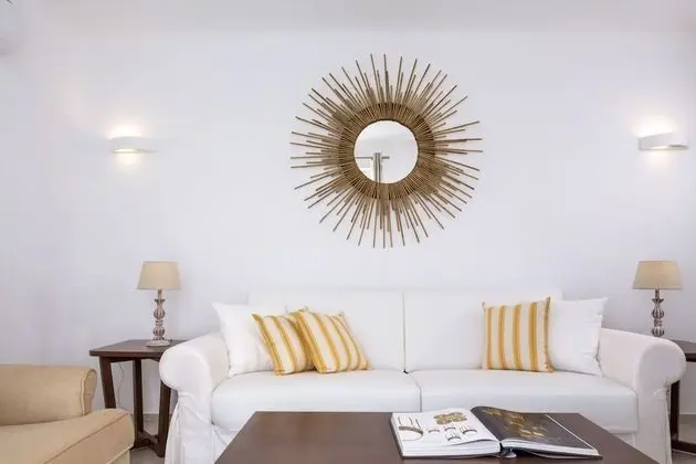 Colours Residence, Outdoor Jetted Tub