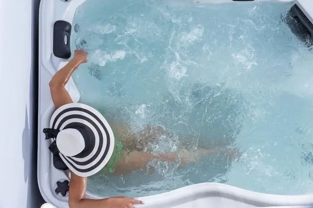 Junior Süit, Jakuzi, Deniz Manzaralı