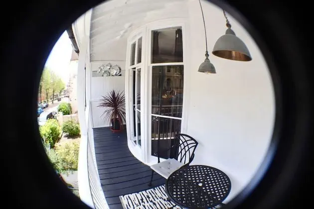 Superior Tek Büyük Yataklı Oda, Balkon