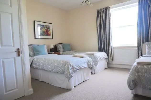 Deluxe Tek Büyük veya İki Ayrı Yataklı Oda