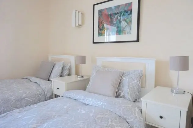 Deluxe Tek Büyük veya İki Ayrı Yataklı Oda