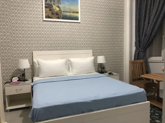 Comfort Tek Büyük Yataklı Oda
