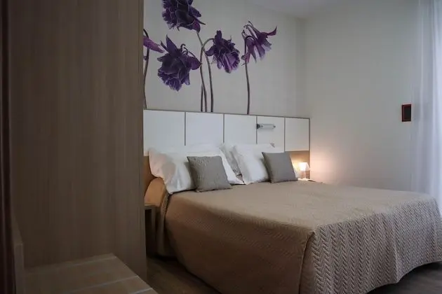 Comfort Tek Büyük veya İki Ayrı Yataklı Oda, Sigara İçilmez, Avlu Manzaralı (No elevator)