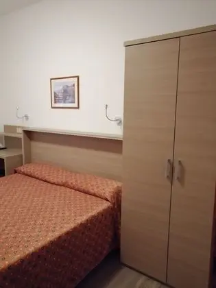 Comfort Tek Büyük veya İki Ayrı Yataklı Oda, Sigara İçilmez, Avlu Manzaralı (No elevator)