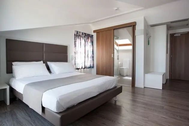 Superior Tek Büyük veya İki Ayrı Yataklı Oda, 1 Büyük (Queen) Boy Yatak, Sigara İçilmez