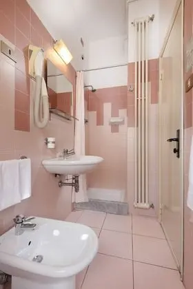 Classic Üç Kişilik Oda, Balkon