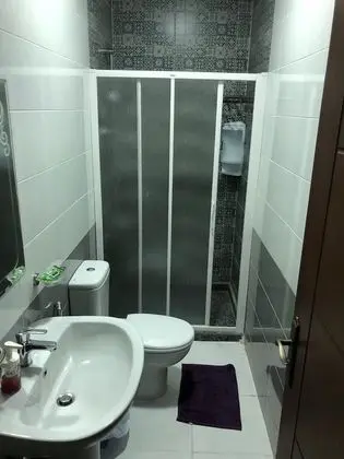 Tek Büyük veya İki Ayrı Yataklı Oda, Birden Çok Yatak