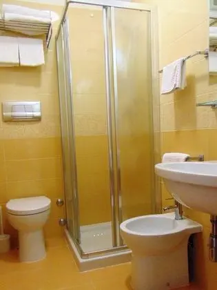 Üç Kişilik Oda, Balkon, Deniz Manzaralı