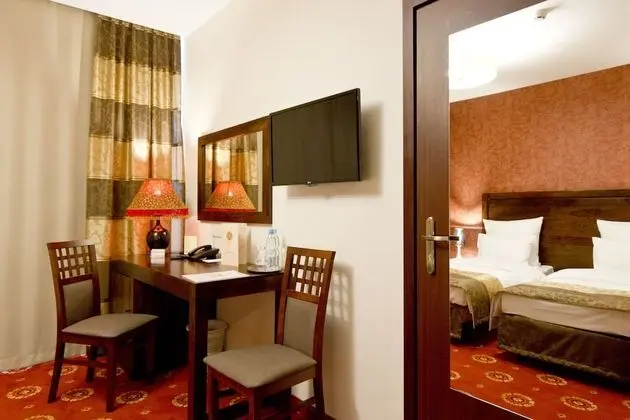 Standard Tek Büyük veya İki Ayrı Yataklı Oda