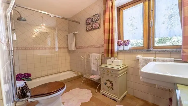 Villa, 5 Yatak Odası, Kişiye Özel Havuzlu, Havuz Manzaralı