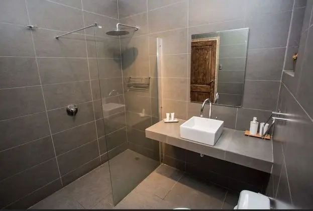 Süit, 1 En Büyük (King) Boy Yatak, Özel Banyo