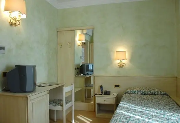 Standard Tek Kişilik Oda