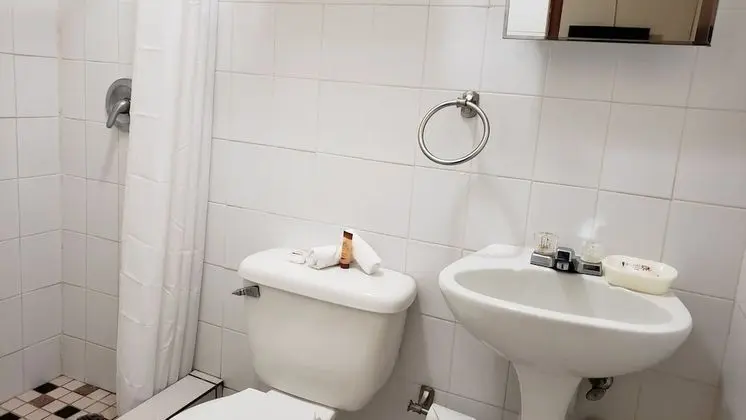 Standard Oda, 1 Büyük (Queen) Boy Yatak