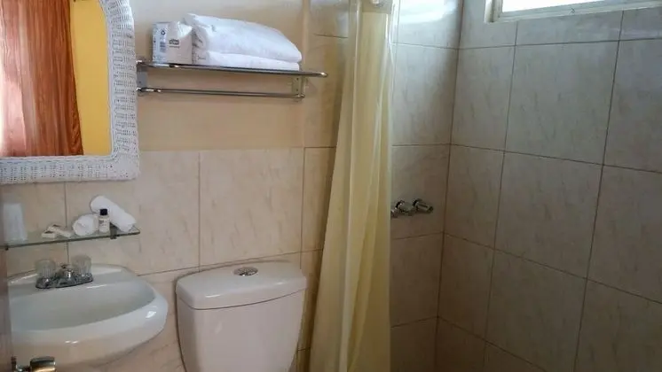 Standard Oda, 1 Büyük (Queen) Boy Yatak, Ek Bina