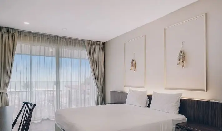 Premier Deluxe Double Room