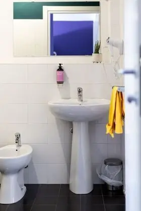 Ortak Ranzalı Oda, Karma Ranzalı Oda
